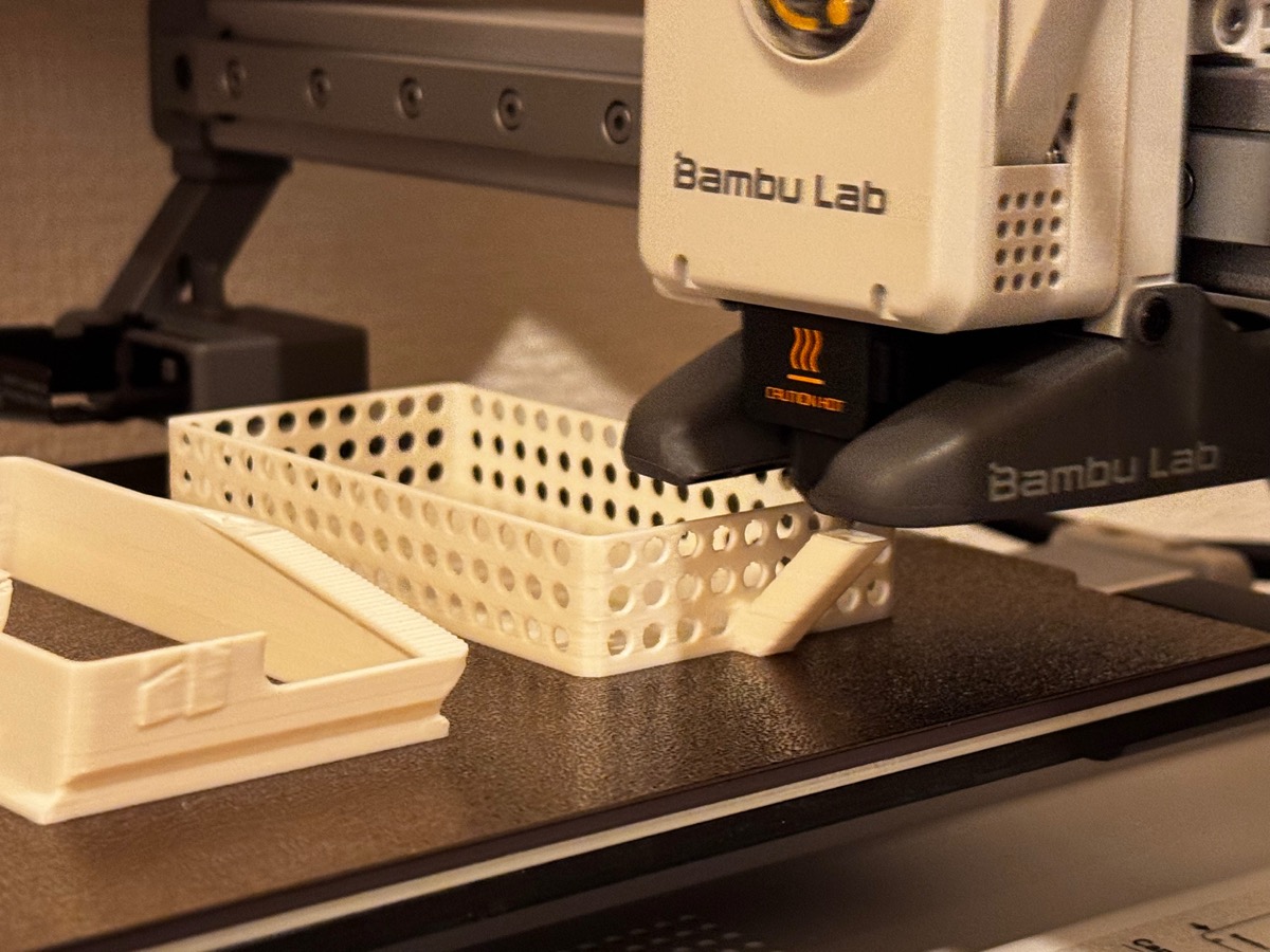 A1 mini 買い替えレビュー：旧世代機は「引退」だ。UXが違いすぎる。